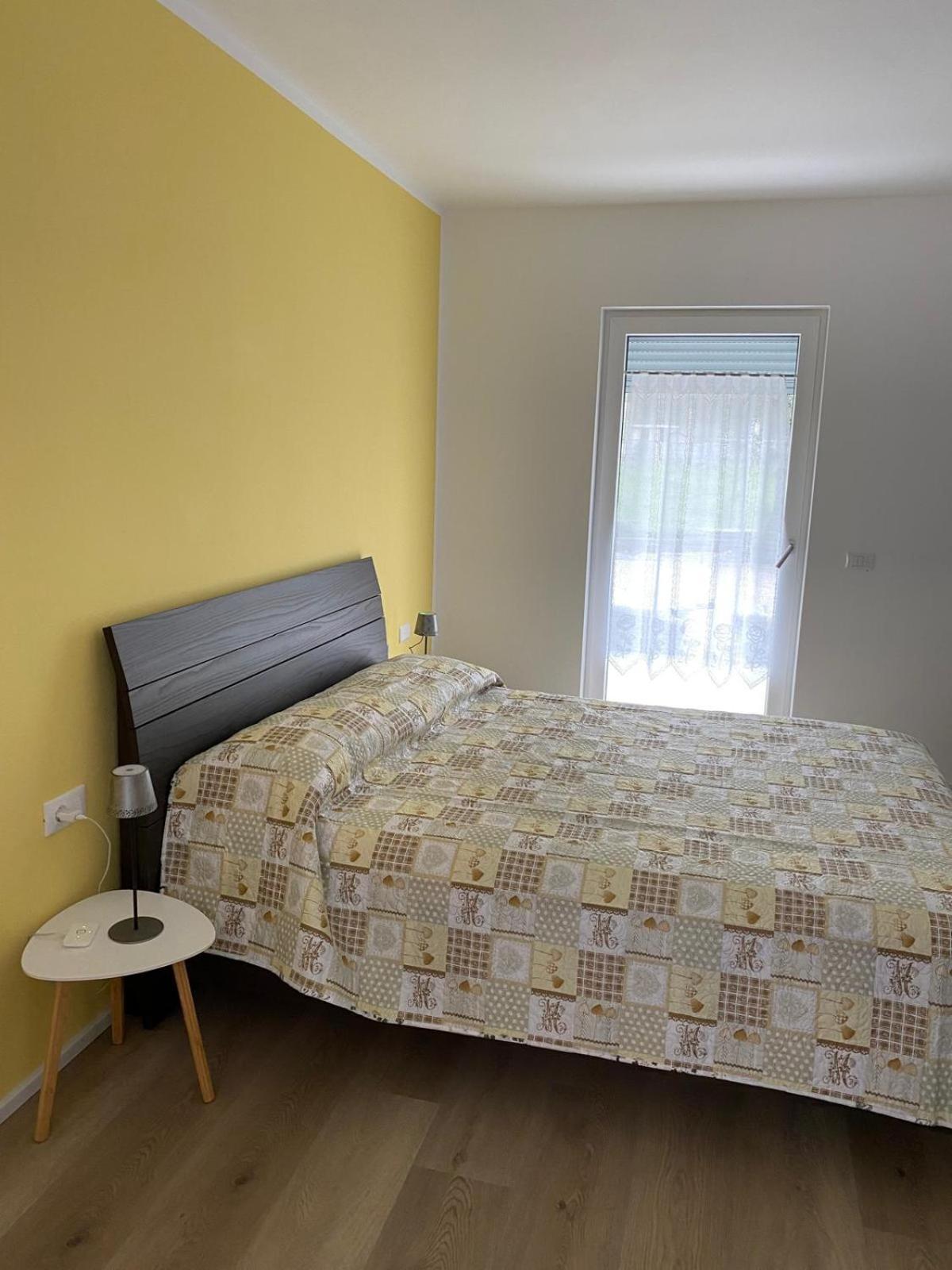 Lotus Garda Bed & Breakfast Riva del Garda Exterior photo